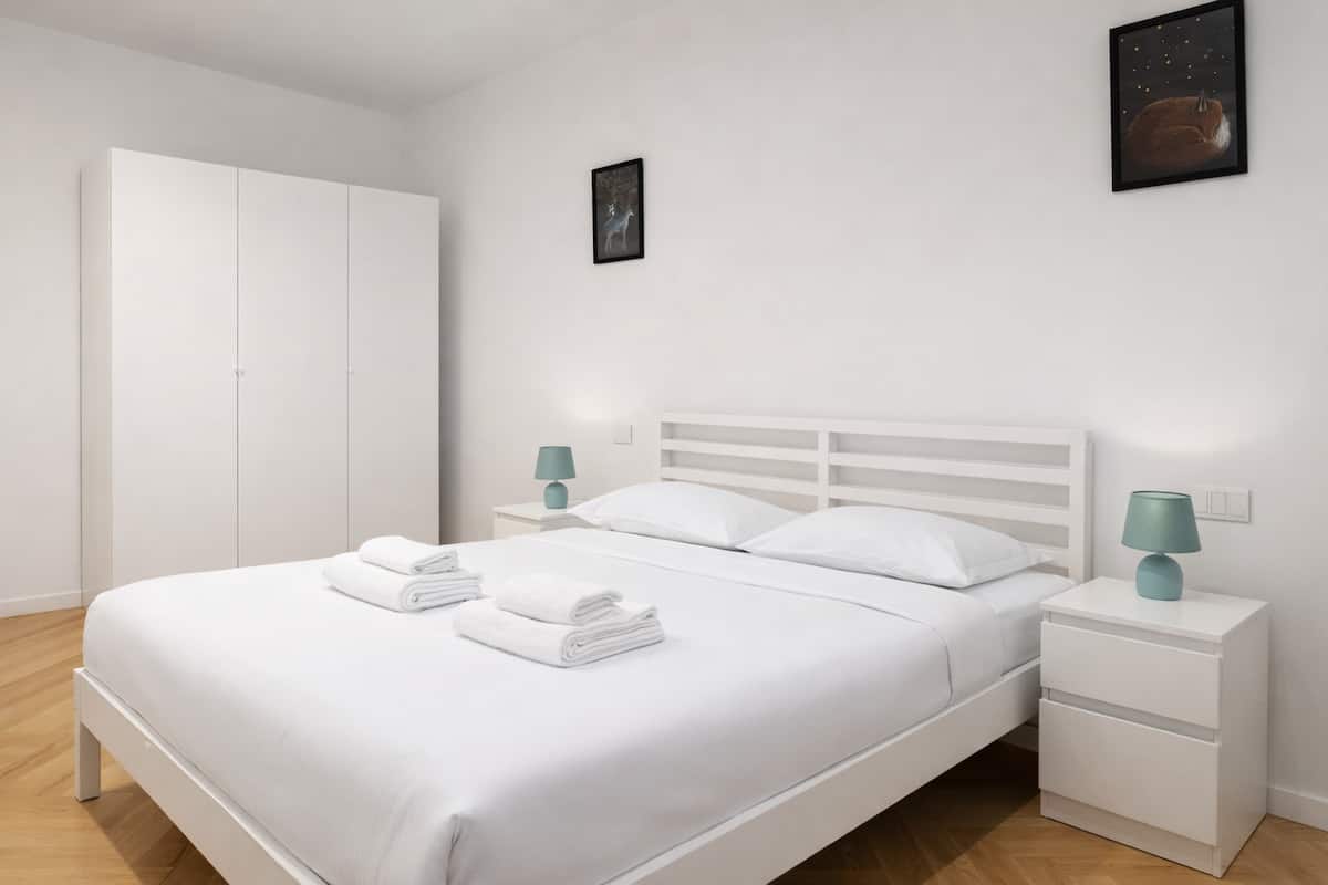 Peaceful Milan Getaway — Excellent Metro Access, appartamento gestito da Domus Feriae a Forze Armate, Milano